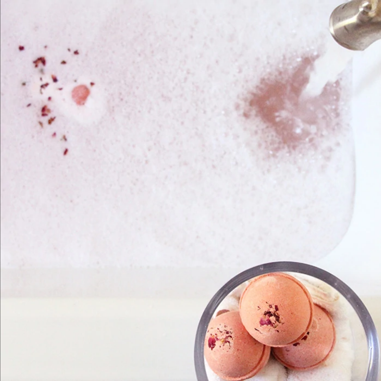 Pacha Peaces Froth Bomb