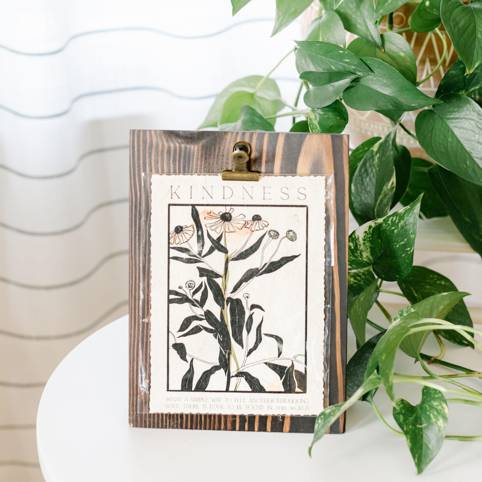 Spread Love Clipboard Sign